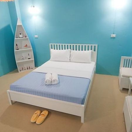 Hip Inn Coffee Phitsanulok Dış mekan fotoğraf
